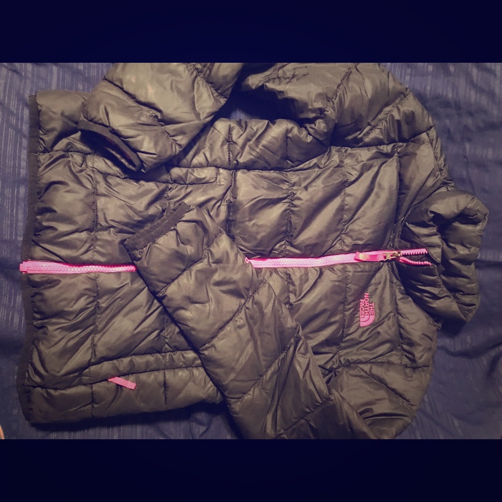 Girls north face coat